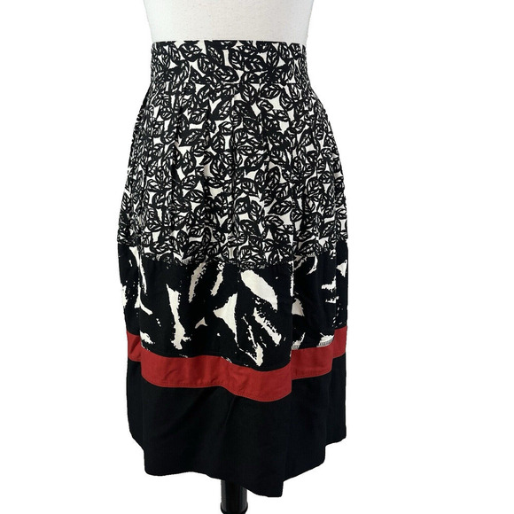 Avenue Skirt size 14 Black Red Leaves Knee A Line Pockets Modest Church Casual - Picture 1 of 10
